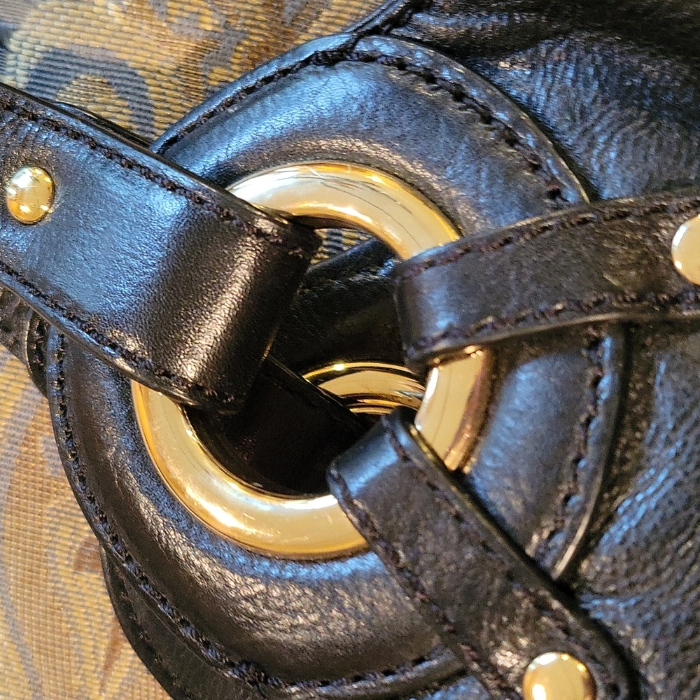 Bag - Picture 3 of 7